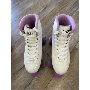 Women’s Roller Derby Roller Skates